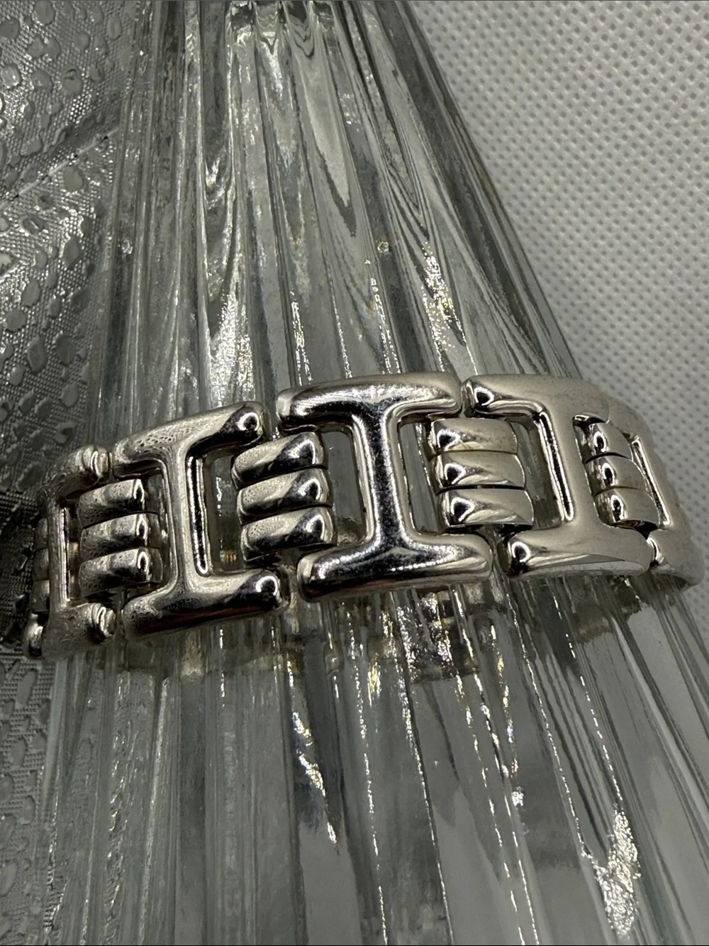 Classic Vintage Monet Chunky Silver tone open work Link Bracelet Sz 7